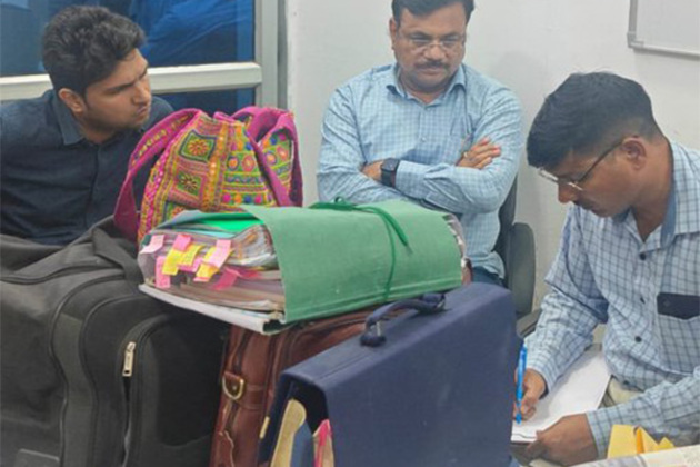 Rs 9.35 lakhs cash found in Jhalawar ASP Jagram Meena's vehicle: Rajasthan Anti-Corruption Bureau