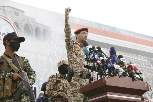 Yemen's Houthis vow to target U.S. ships if Washington attacks Iran