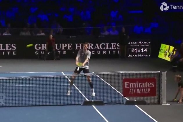 Russian-born player infuriates tennis crowd with mid-match antics