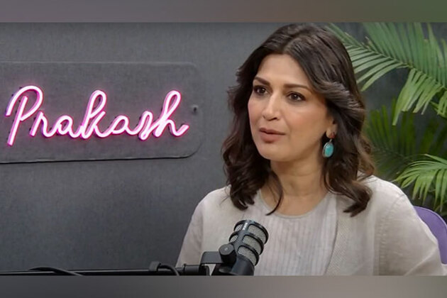 Sonali Bendre recalls welcoming Michael Jackson to India in 1996