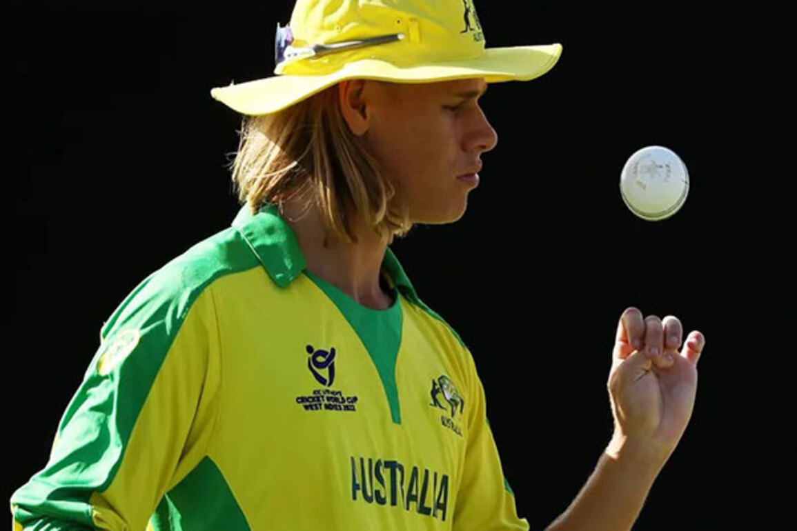 Australia's Connolly shatters 38-year-old record, while Mulder, South Africa hit new low in 3rd ODI