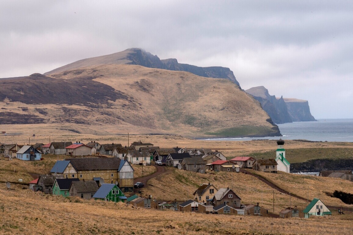 Earthquake of magnitude 6.1 rocks Bering Sea
