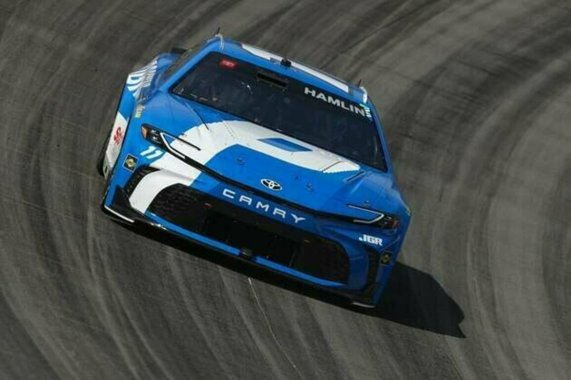 Denny Hamlin picks up Cup Series-high fourth win of year at Dover