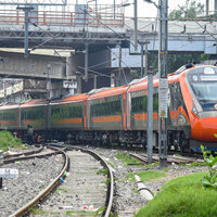 Indian Railways enhances passenger experience by bringing regional cuisines on Vande Bharat trains