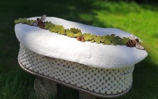 Wool coffins giving comfort in death