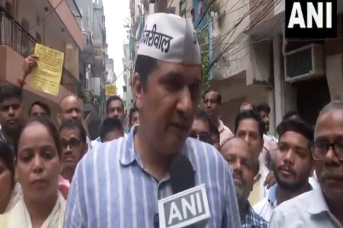 AAP's Saurabh Bharadwaj challenges BJP leaders to conduct press conference, inform about locations of his farmhouses following ED raids