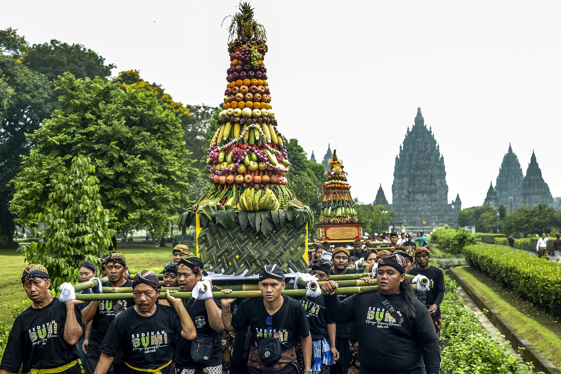 INDONESIA-YOGYAKARTA-PRAMBANAN TEMPLE-CEREMONY-UPCOMING-NYEPI DAY