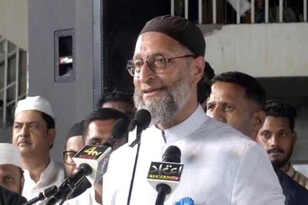 "BJP threatening court with religious war": Asaduddin Owaisi on Nishikant Dubey's SC remark