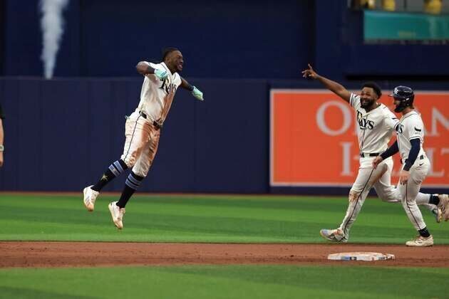 Rays lead charmed lives while Mets grind through remainder of season