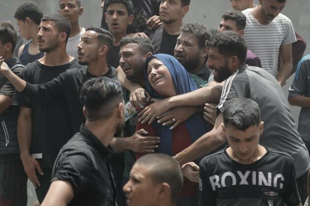 Israeli forces launch "extensive" ground operation across Gaza as death toll mounts