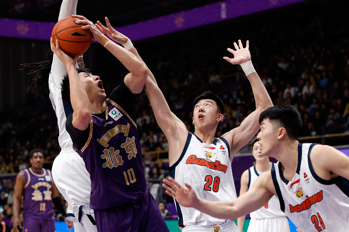 (SP)CHINA-BEIJING-BASKETBALL-CBA-BEIJING ROYAL FIGHTERS VS GUANGDONG SOUTHERN TIGERS(CN)