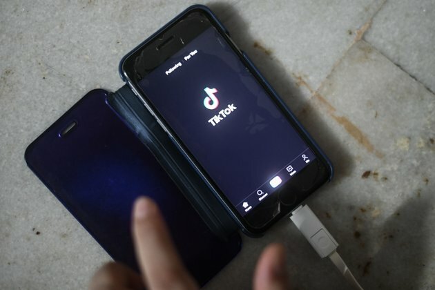 Trump Sets Clock Ticking for TikTok