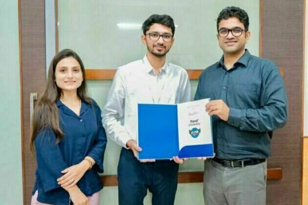 QuickTech Technology Private Ltd and Parul University sign MOU to set up an iQuickLab on the PU Campus