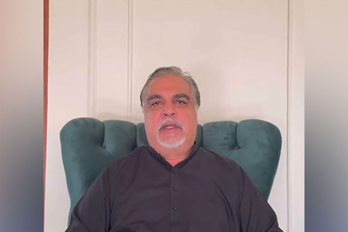 Islamabad Court issues arrest warrant against former Sindh governor Imran Ismail in Azadi March violence case