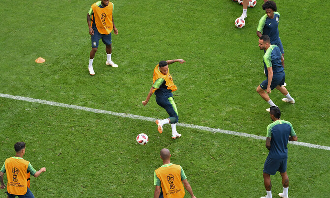 Brazil, Belgium target World Cup quarters after Spain bow out Brazil, Belgium target World Cup quarters after Spain bow out