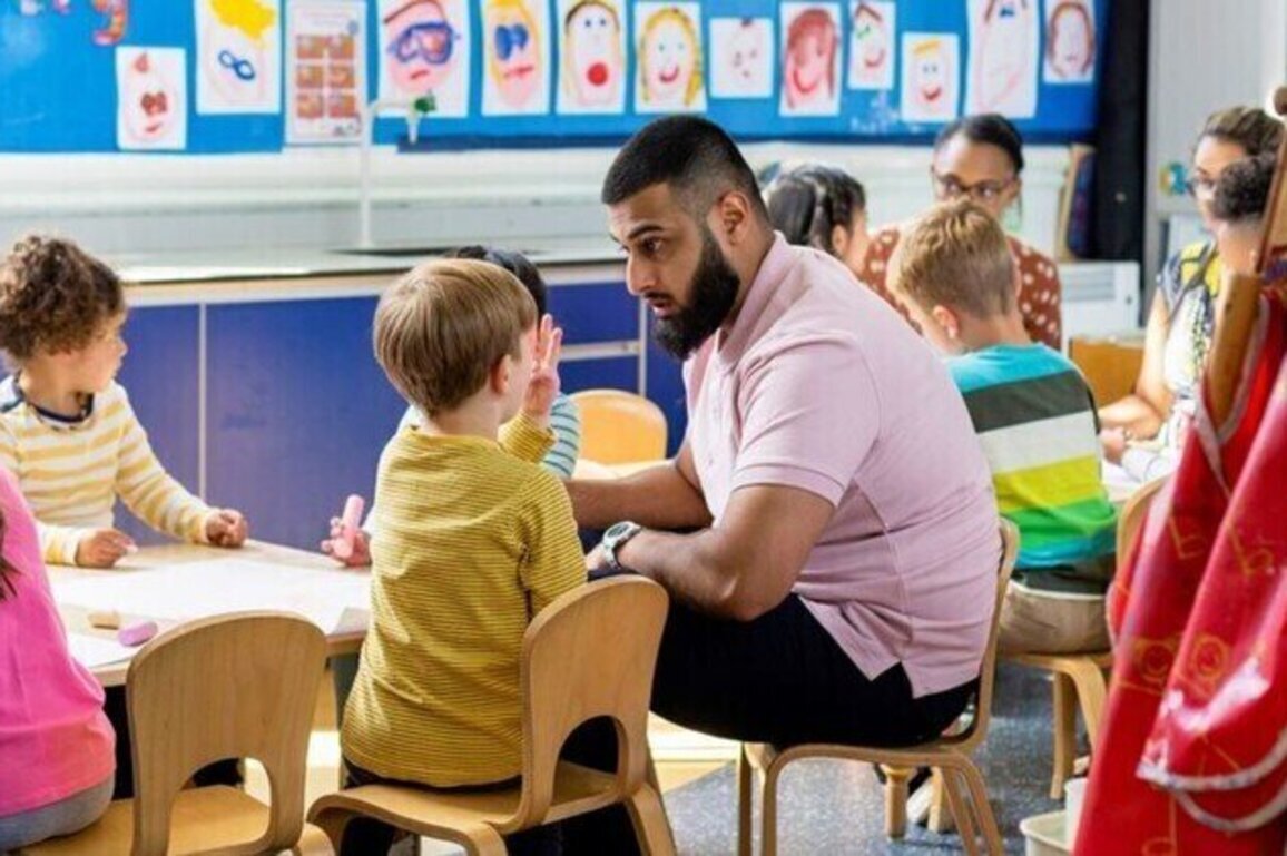 UK nurseries told to report racist toddlers to police
