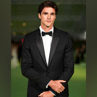 Jacob Elordi says he was "going to take a break" before Wuthering Heights' director texted him