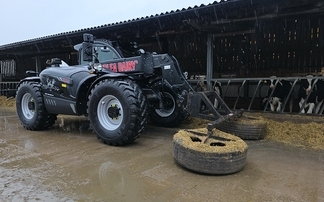 Versatile Manitou fits busy dairy operation