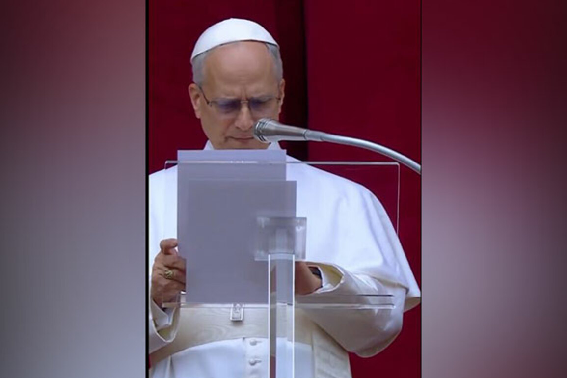 Pope Leo XIV welcomes India-Pakistan ceasefire in his first Sunday address
