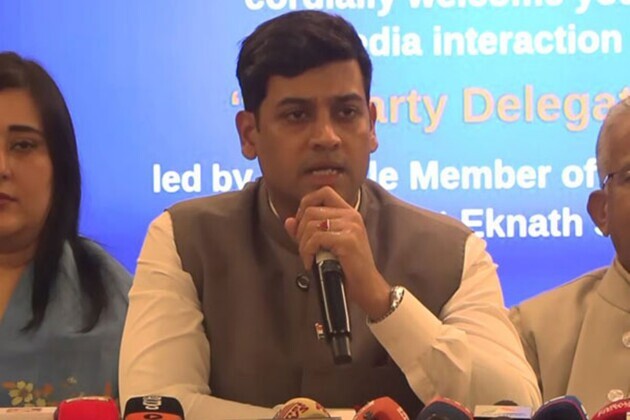 Shiv Sena MP Shrikant Shinde to tour 22 Maharashtra districts ahead of local body polls