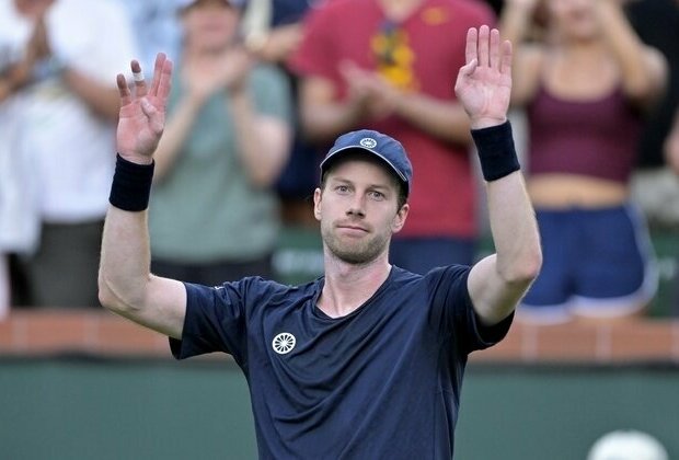 Botic van de Zandschulp upsets Novak Djokovic at Indian Wells