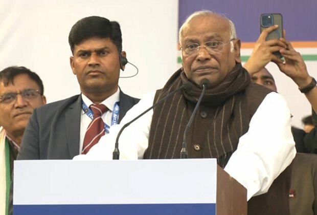 Mallikarjun Kharge warns youth not to fall for PM Modi's alleged "lies"