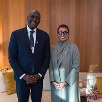 Noura Al Kaabi meets Managing Director of International Finance Corporation