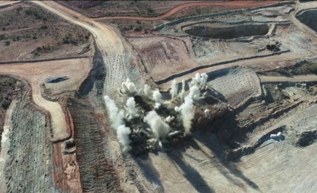 Stage 1 West Lode blast, July 10 2025 (drone view looking east).