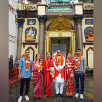 Union Minister Shivraj Singh Chouhan and his family offer prayers at Pashupatinath Temple in Kathmandu