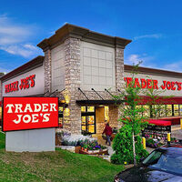 Listeria Alert: Officials warn against Walmart, Trader Joe’s meals