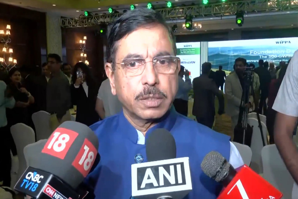 Union Minister Pralhad Joshi confident of achieving 500 GW renewable energy vision by 2030