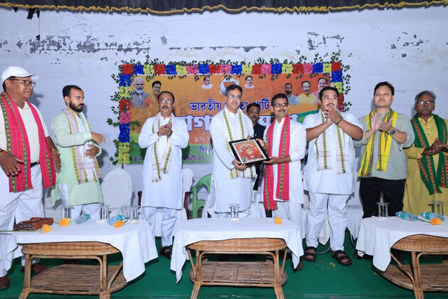 Tripura: 125 families join BJP in Golaghati mandal in presence of CM Saha