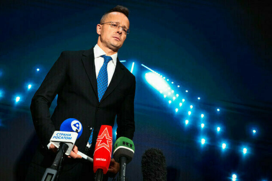 Ukraine doesnt belong among civilized nations  Hungarian FM