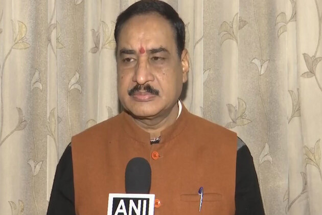 "Anti-Hindu and Pak-sympathiser": VHP's Vinod Bansal slams Mani Shankar Aiyar's stop Op Sindoor remark