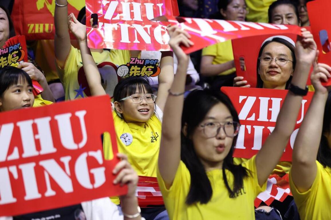 China's sporting passion beats to new economic pulse