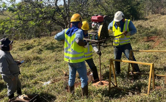 Sondagem no projeto de nióbio e terras raras Araxá terras raras st george