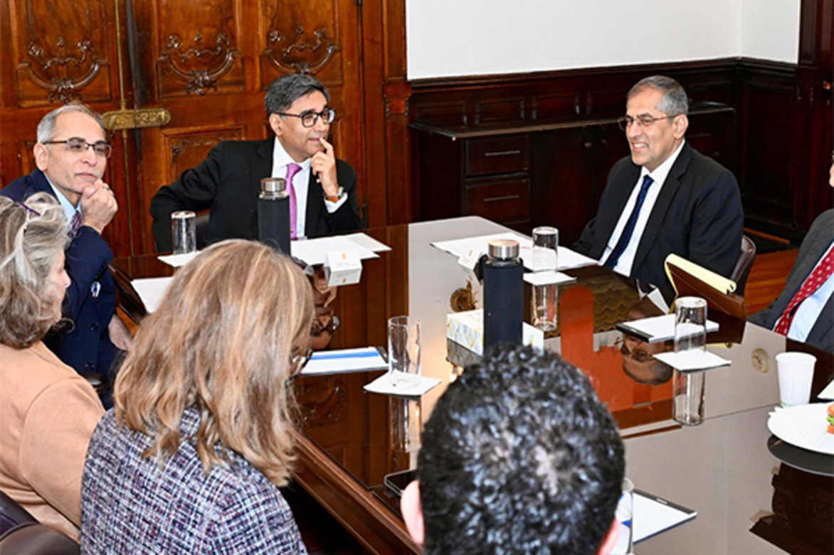 Foreign Secy, Deputy NSA interact with think tank experts in US