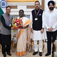 NC MPs meet President Murmu, press for Jammu Kashmir statehood