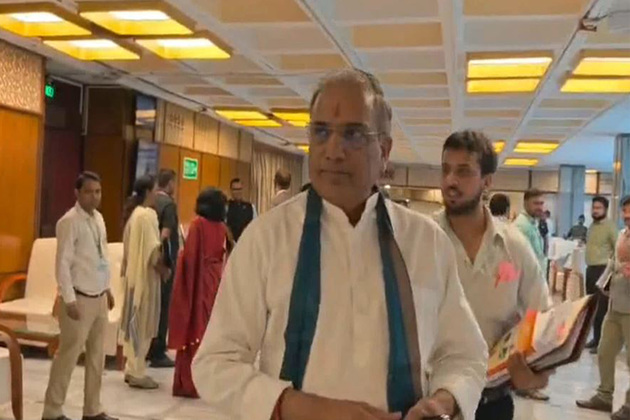 Three parliamentary committee meetings begin in Delhi; Corporate laws, finance, energy sectors under discussion in Parliament