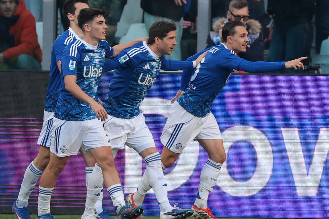 (SP)ITALY-NAPLES-FOOTBALL-SERIE A-JUVENTUS VS COMO
