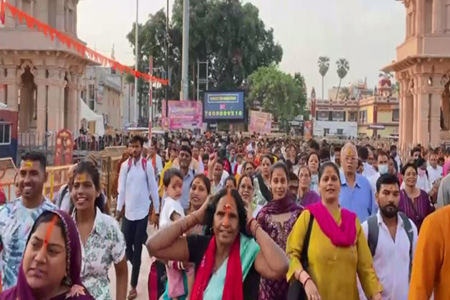 Ayodhya: Devotees rejoice as they visit the Ram Janambhoomi Temple after Pran Partishtha