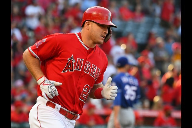 Report: Tensions escalate in MLB talks