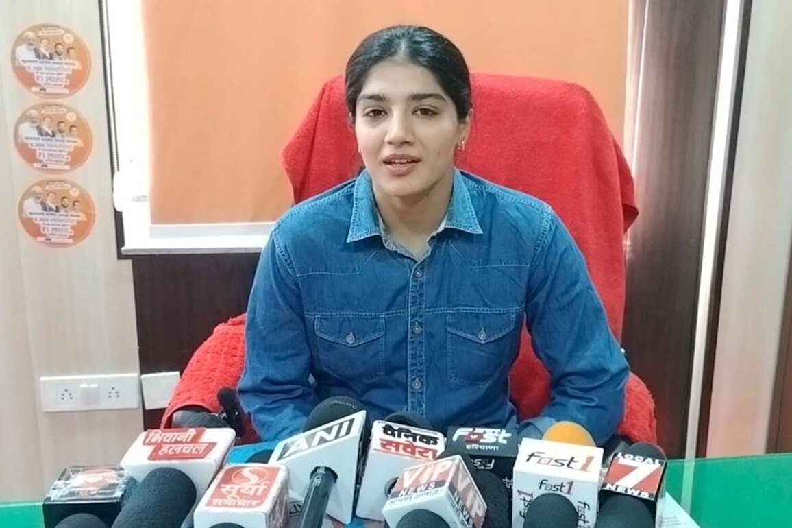 Nupur Sheoran urges parents to back daughters in sports after World Boxing Championship silver