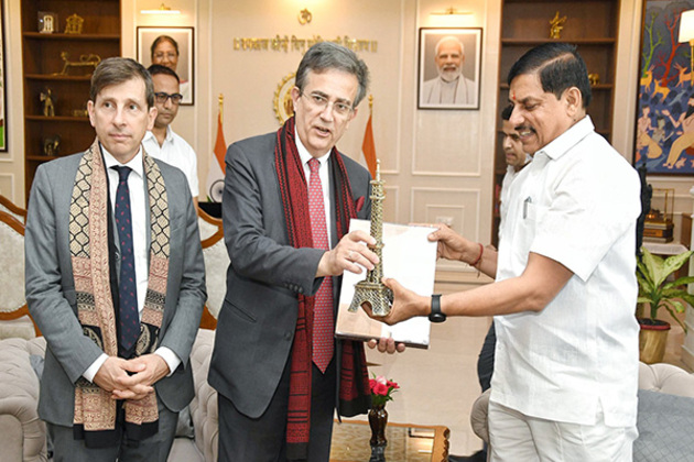 MP CM Mohan Yadav meets French Ambassador to India Thierry Mathou, signs MoU with French Embassy, Alliance Francaise