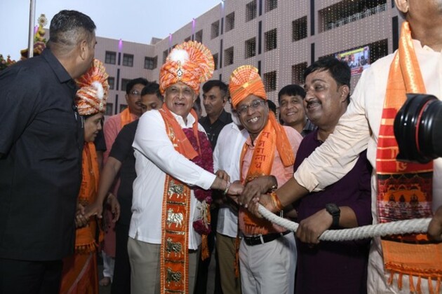 Gujarat CM Bhupendra Patel performs sacred Pahind Vidhi; flags off 148th Rath Yatra in Ahmedabad