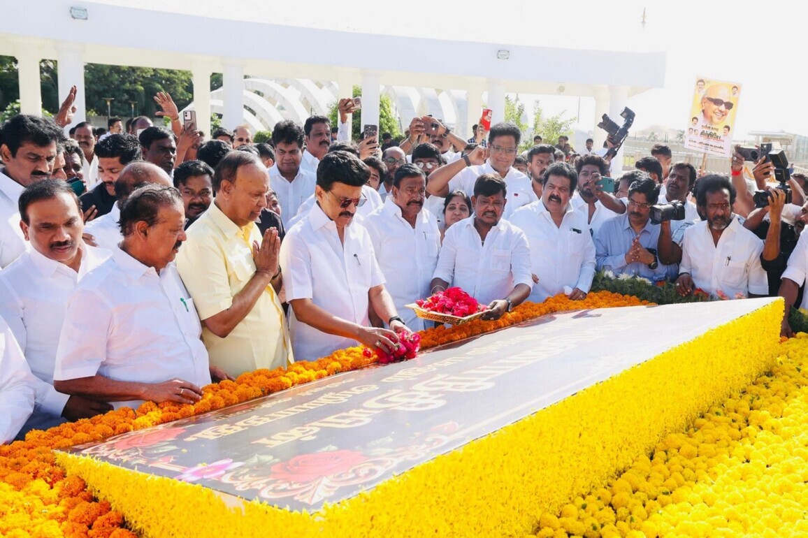 DMK chief MK Stalin pays homage to former CM of Tamil Nadu M Karunanidhi on birth anniversary