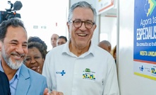 Lula ao lado do presidente da Amig e prefeito de Itabira, Marco Antônio Lage