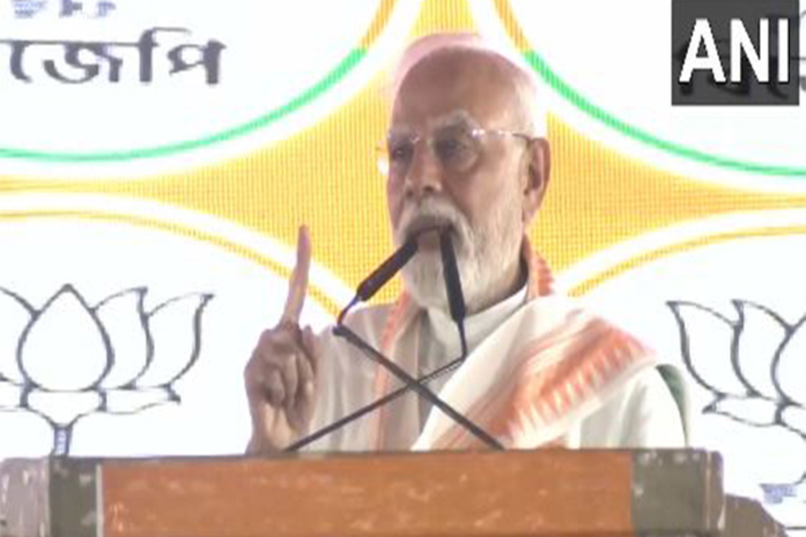 "Gunda Tax of TMC obstructs investment in Bengal, hinders development": PM Modi
