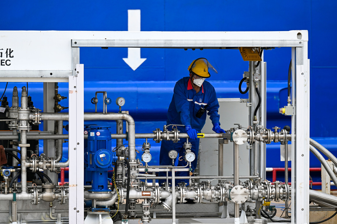 CHINA-TIANJIN-RO-RO SHIP-GREEN METHANOL BUNKERING (CN)