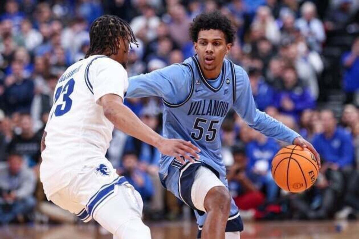 Villanova's impact frosh Acaden Lewis presents challenge for DePaul